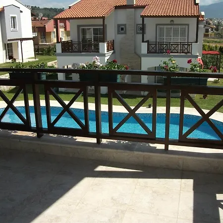 Maurice Number 4 Villa Kusadasi
